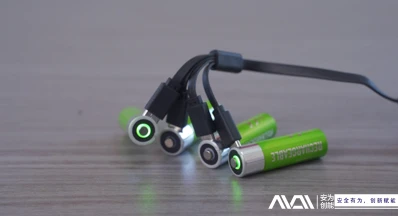 TYPE-C Charge Port: Kondwi inifikasyon aparèy elektrik chaje ak amelyore konp...